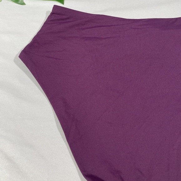 NEW Becca Color Code Crossover High Waist Bikini Bottoms‎ Merlot [ Small ] - Picture 11 of 12